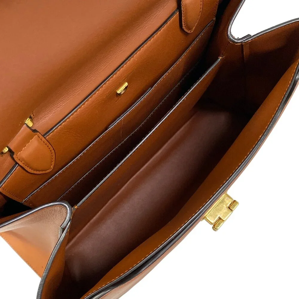 Salvatore Ferragamo Gancini Handbag 210400
